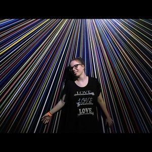 Meet your Posher, Ally